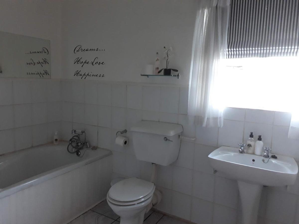 The Lighthouse Guesthouse Colesberg Esterno foto